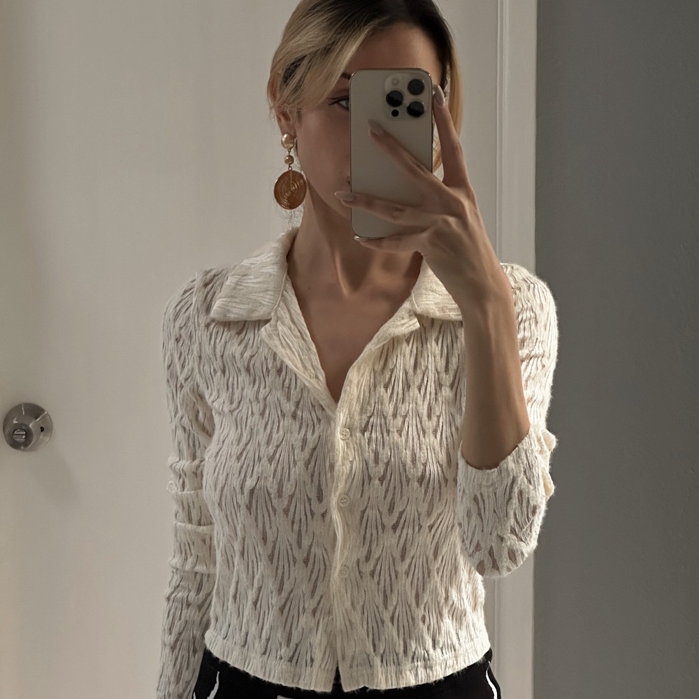 Rihoas collared ribbed blouse in cream